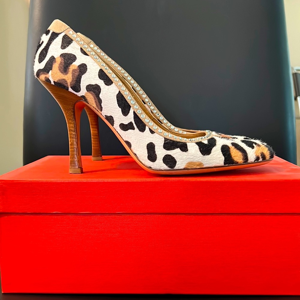 Valentino Garavani leopard pumps Sz 9 1/2